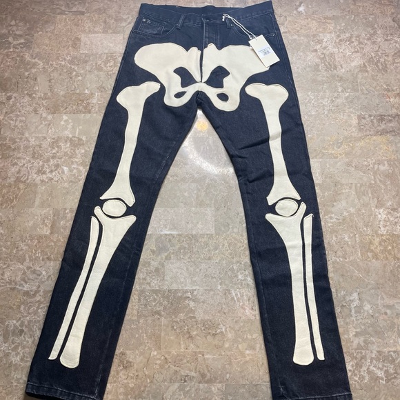 mnml skull pants